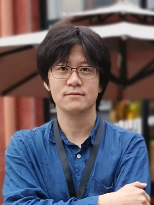 감독