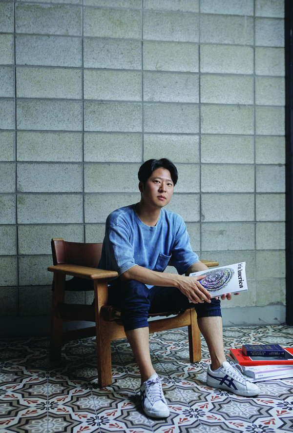 감독