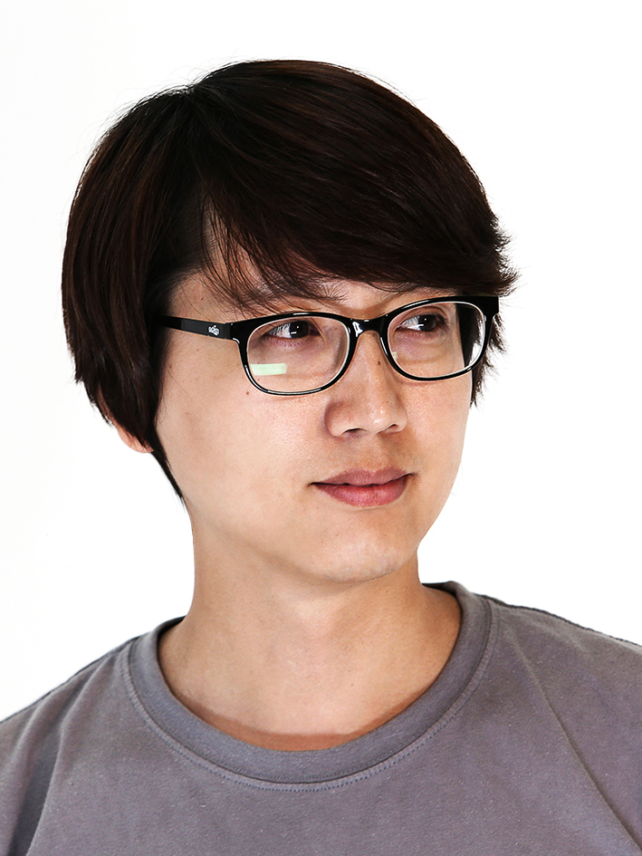 감독